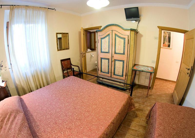 Pensjonat Pineta Country House San Severino Marche Pokój zdjęcie